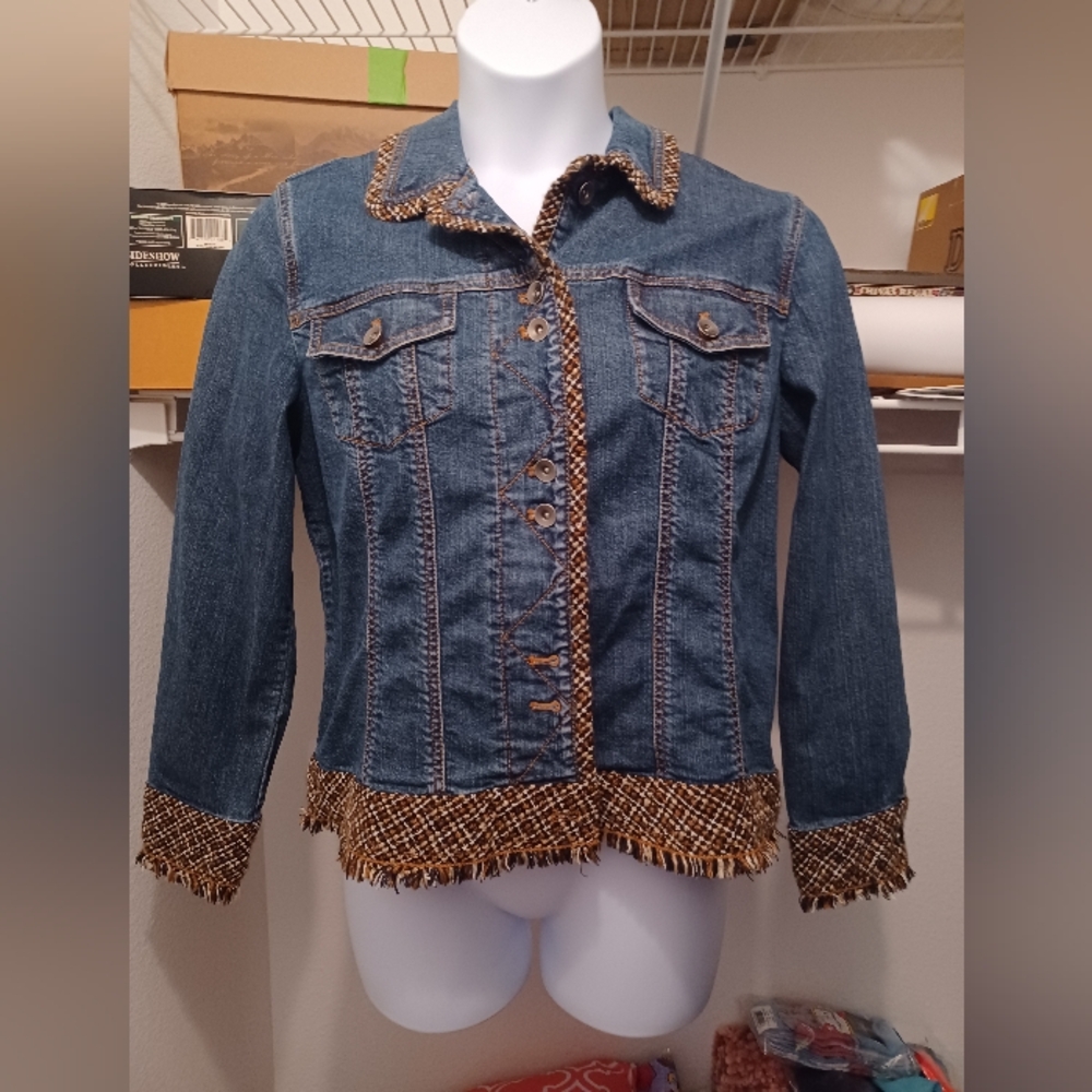 Coldwater Creek denim jacket size 16 never worn